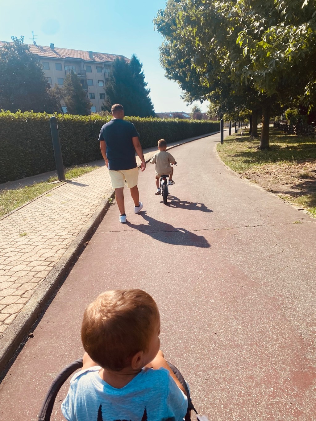 Oggi Alessandro ha imparato ad andare in bici. Ufficialmente.&nbsp;❤️